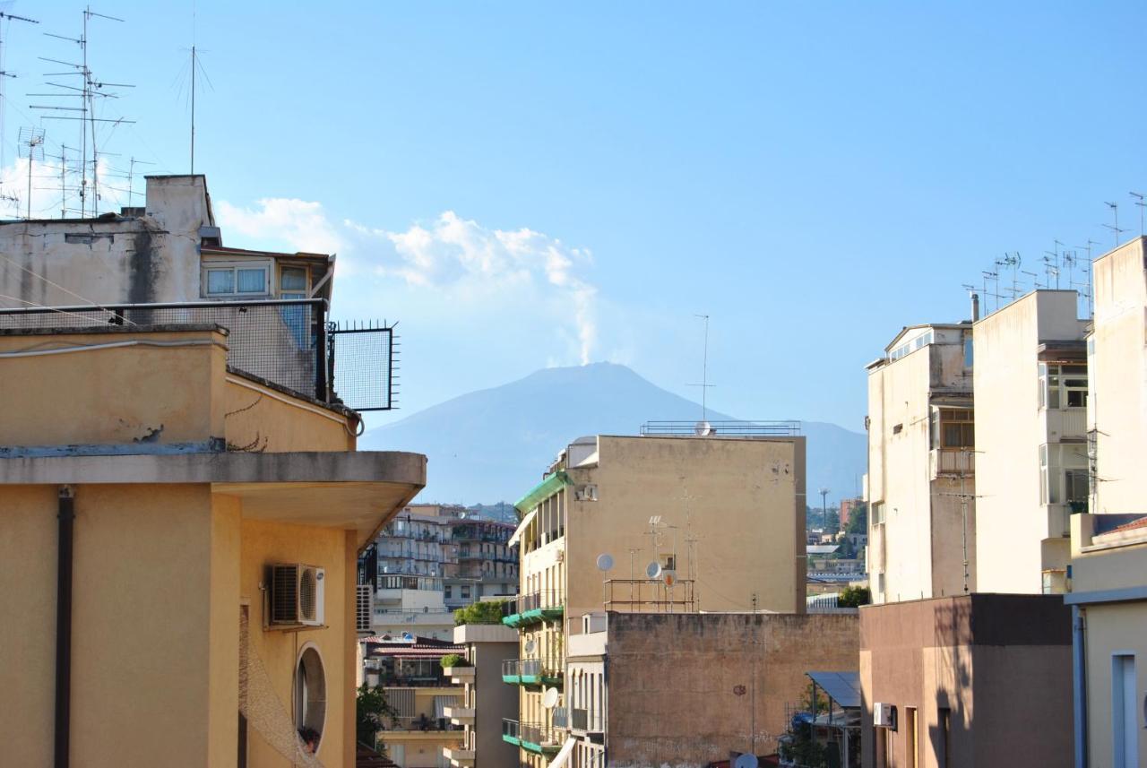 B&B Del Toscano カターニア エクステリア 写真